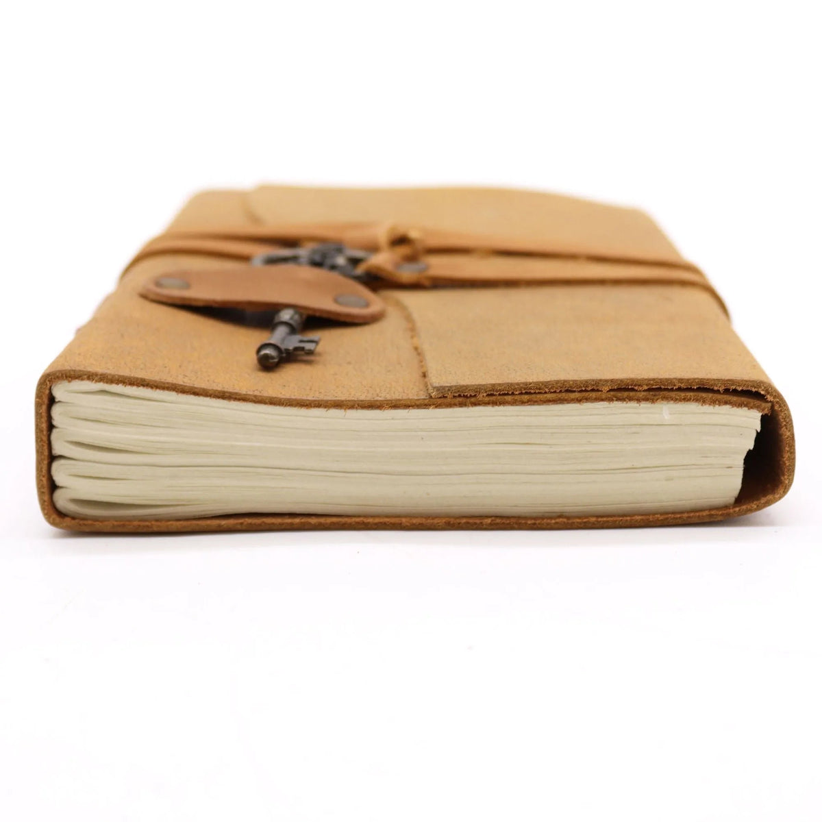 Oiled Tan Leather Grimoire with Key — 200 Pages - Leather Notebooks – Vintage Style Journals - SIXTH HOUSE